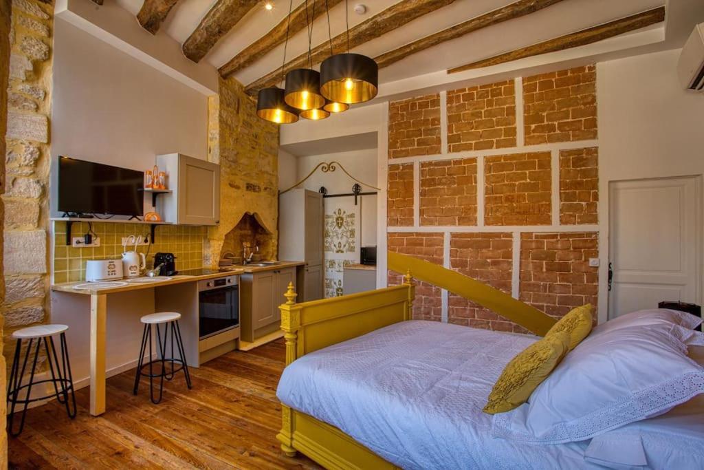 "Les Appartements De Betty C" Studio Medieval Sarlat-la-Canéda Exterior foto